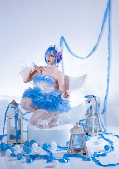 ass极品裸体pics尤物_超清在线观看高清