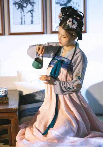 老人玩小处雌女HD另类_720韩国电影在线观看